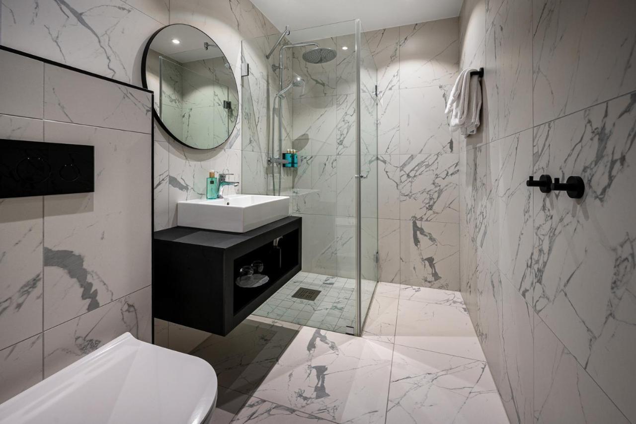 Premium Quadruple Room,1014822628:JPEG