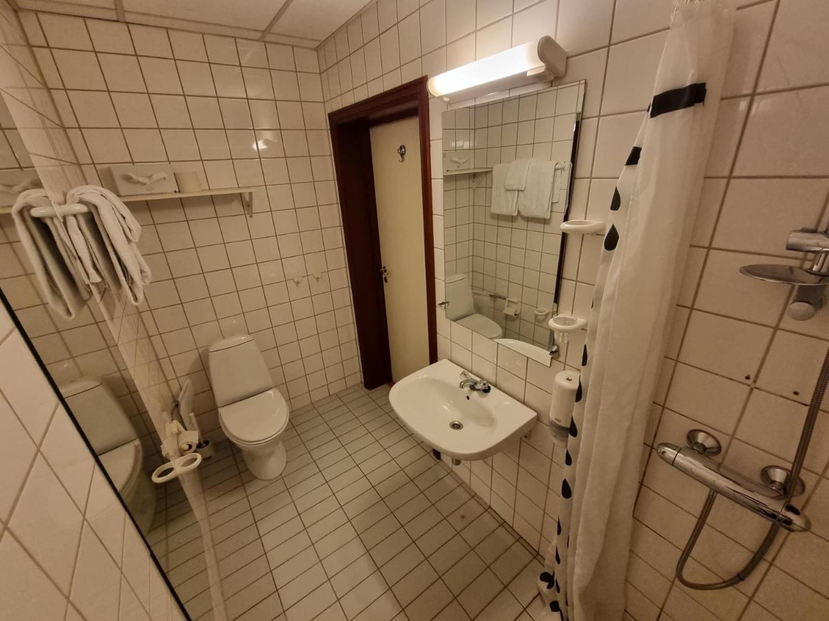 Twin Room,1165562358:JPEG