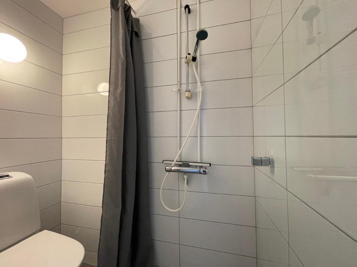 Tweepersoonskamer met 2 Aparte Bedden