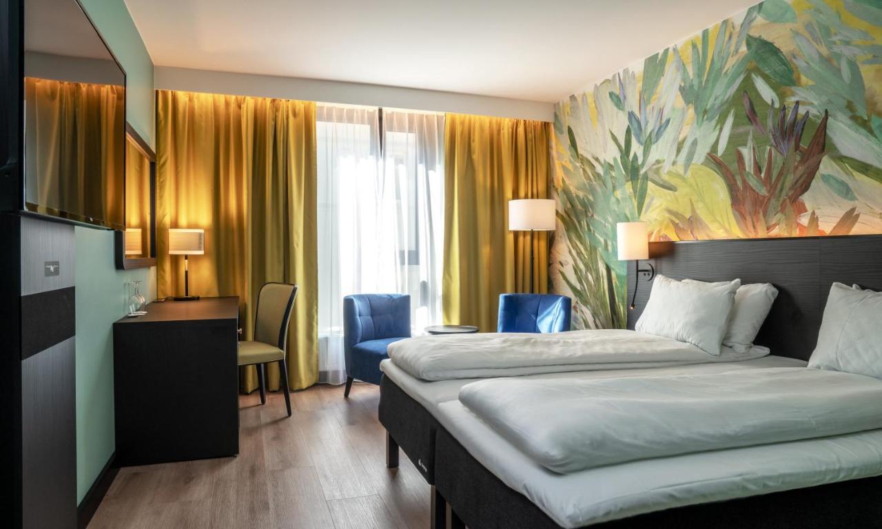 Standard Twin Room,1549877584:JPEG
