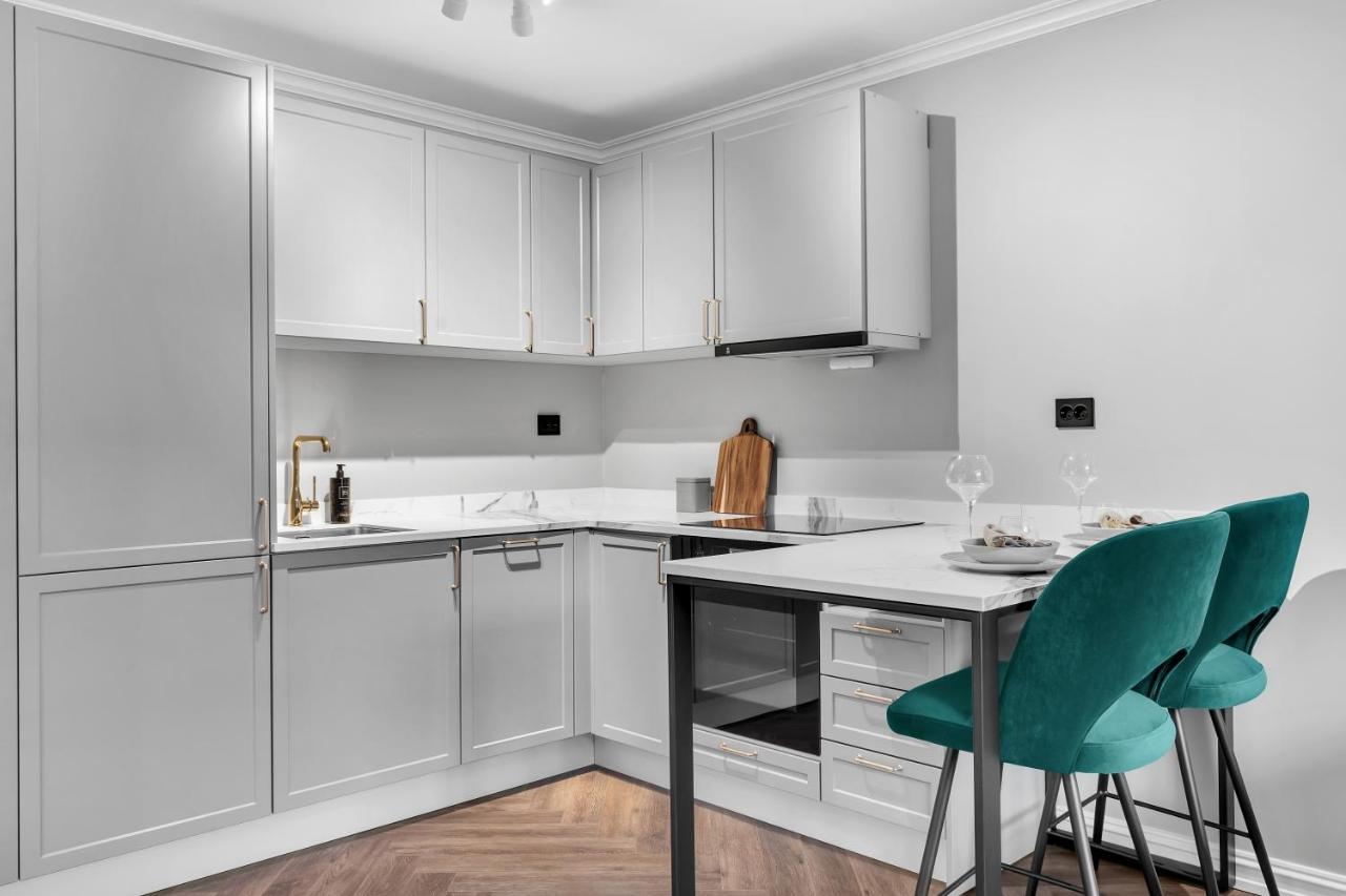 Suite with Sea View and Spa Access Included