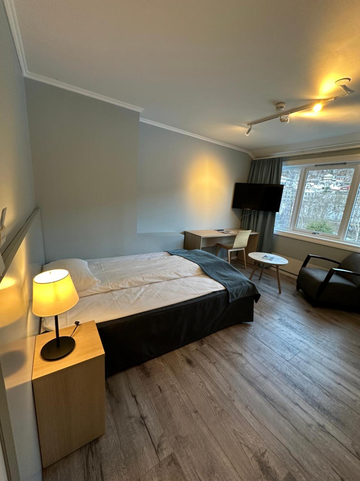 Standard Single Room,1537090465:JPEG