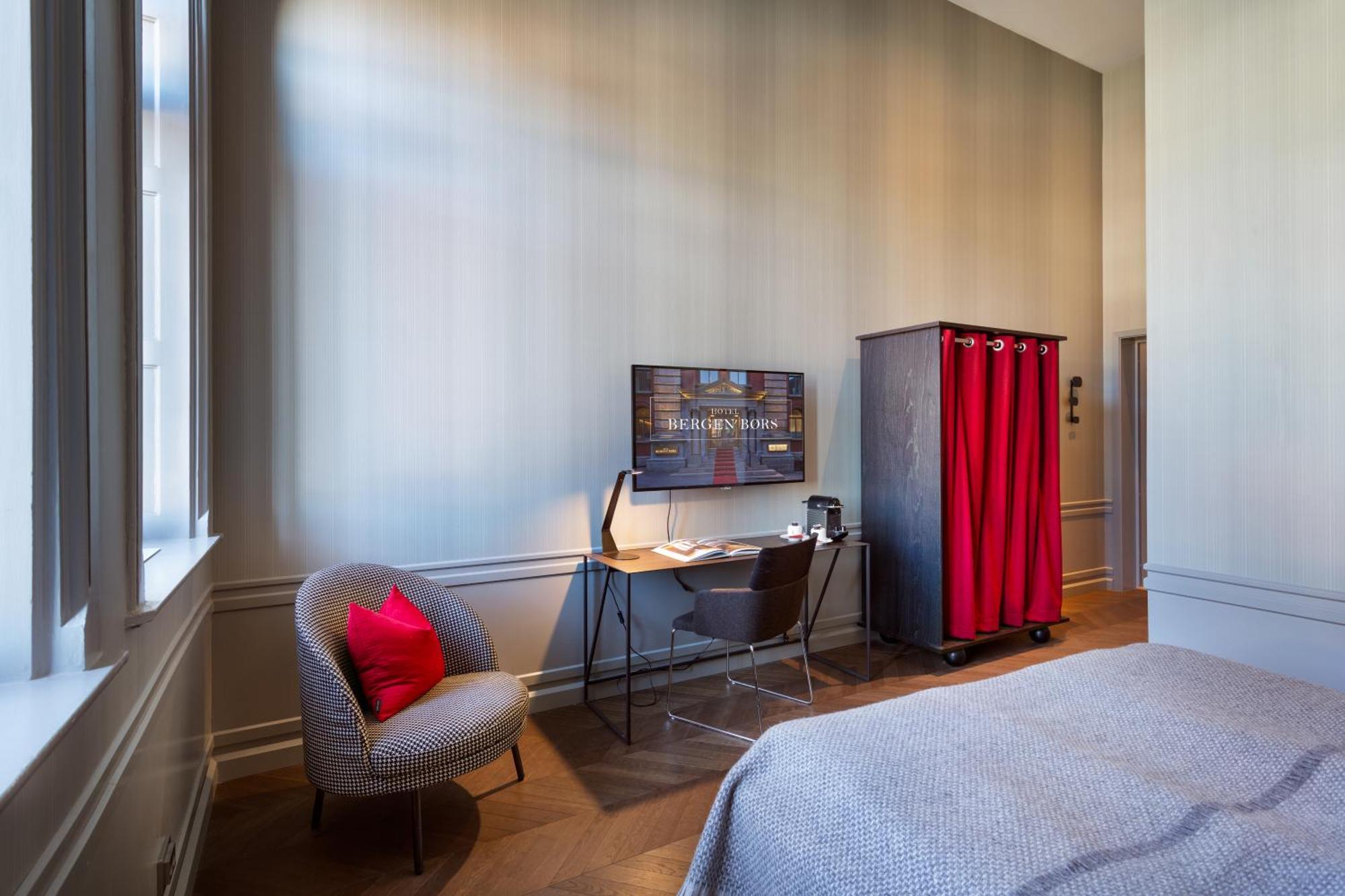 Superior Queen Room