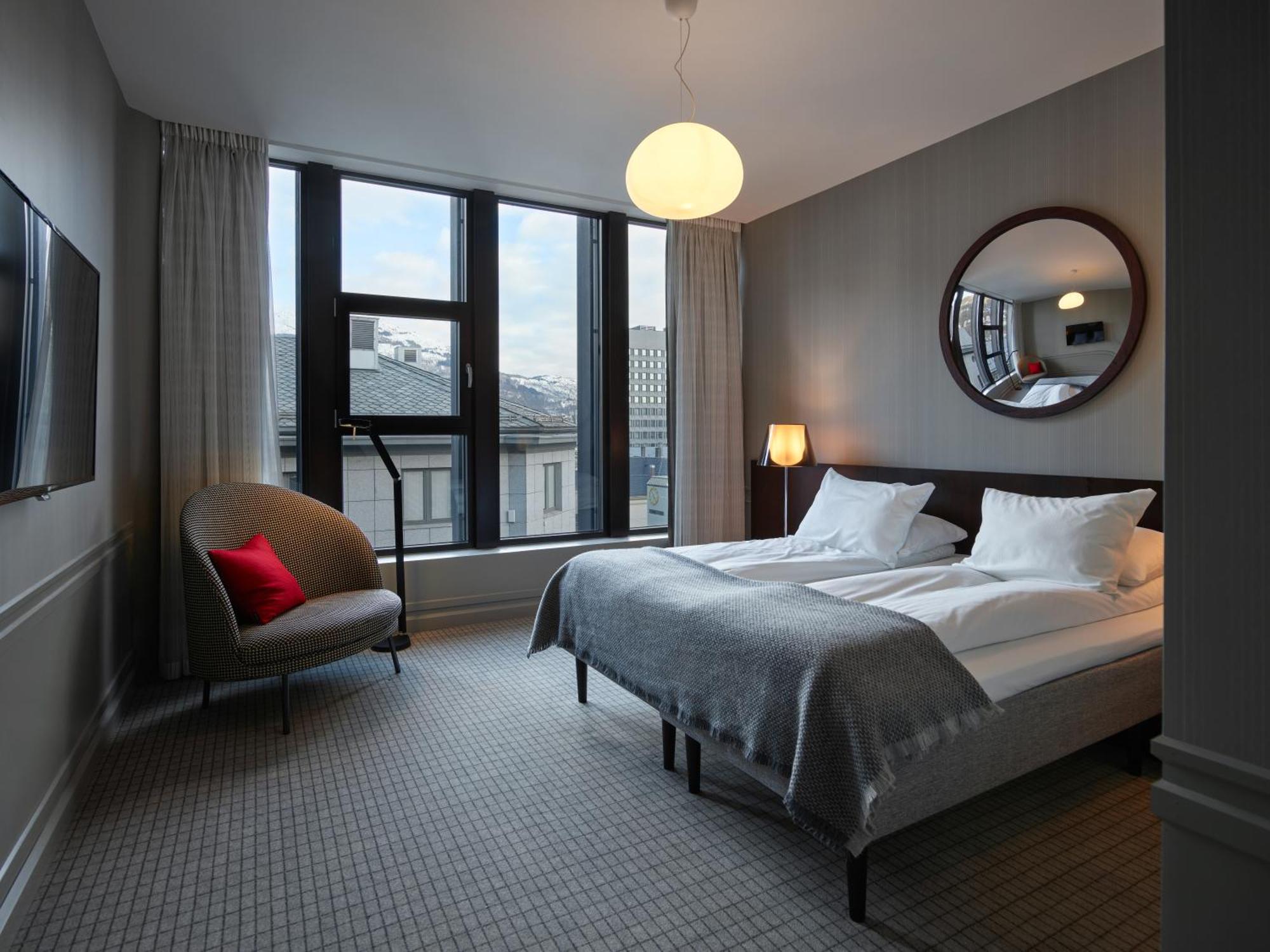 Superior Queen Room