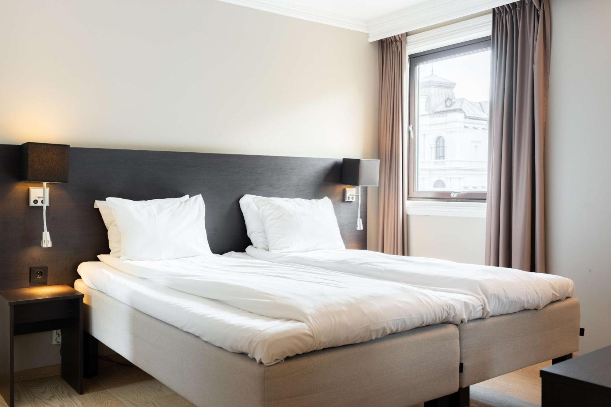 Kamer met Kingsize Bed