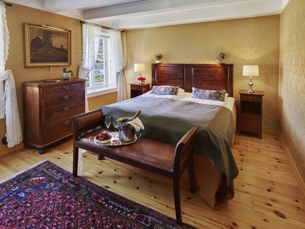 Historic Double Room,723825709:JPEG