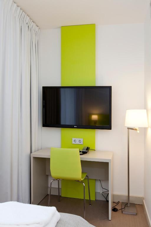 Tweepersoonskamer met 2 Aparte Bedden