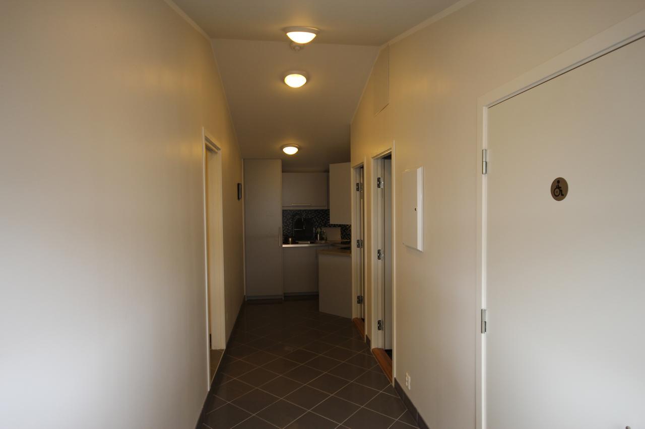 Habitación Individual con ducha y aseo compartidos