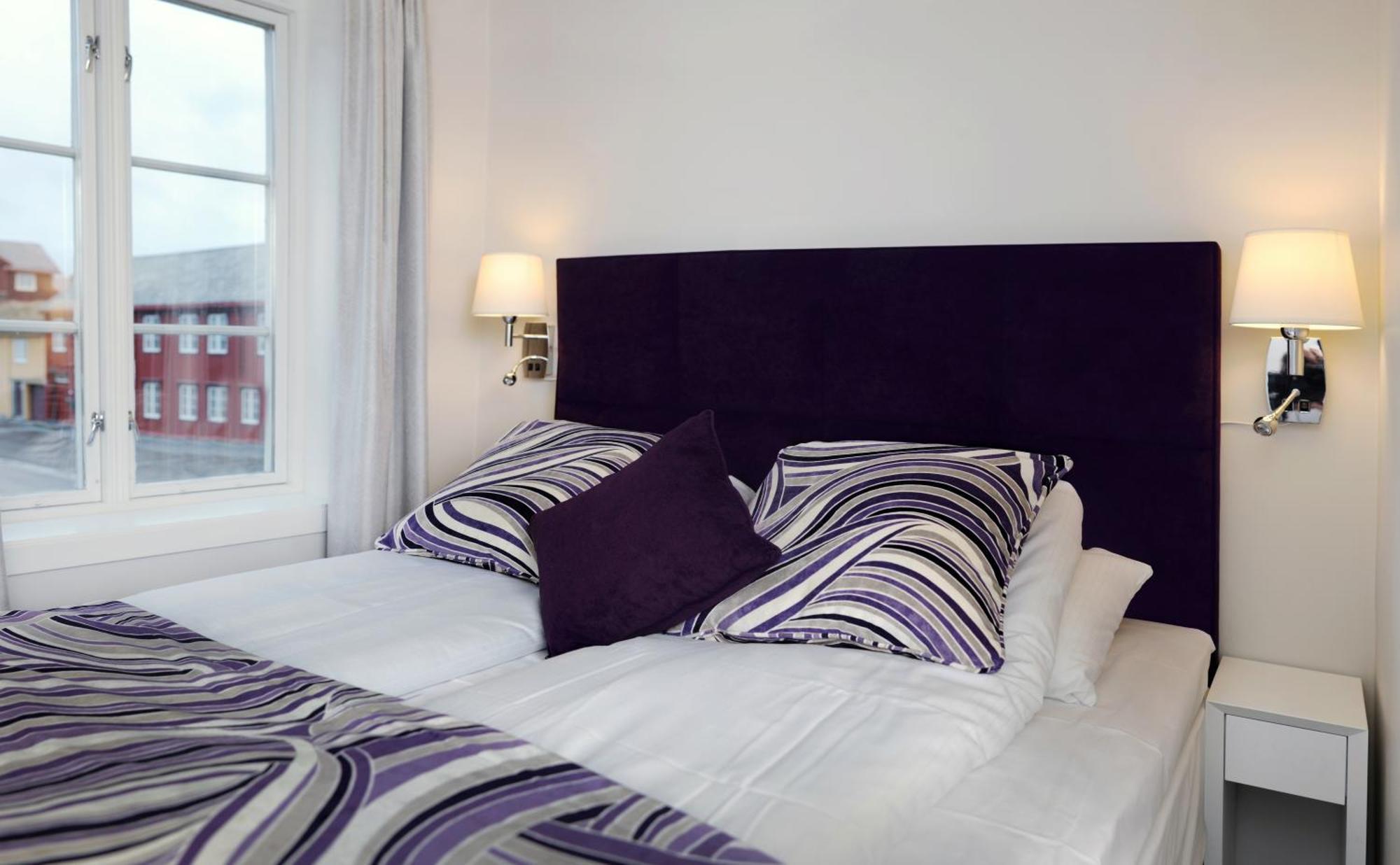 Small Economy Queen Room