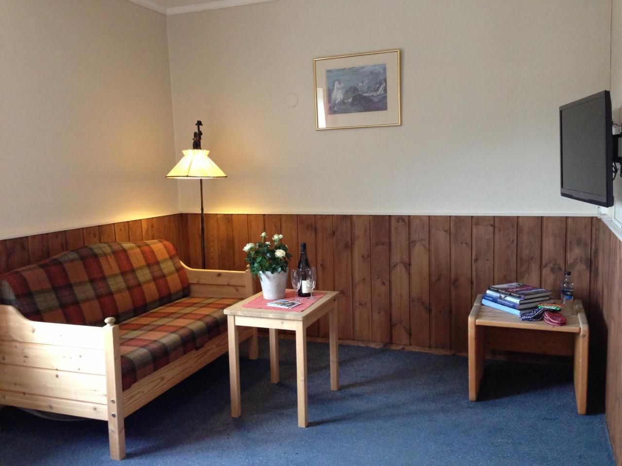 Economy Double or Twin Room - side building