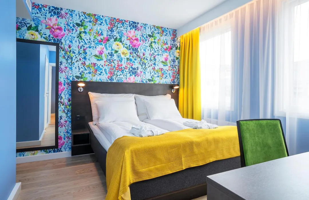 Thon Hotel Moldefjord-1