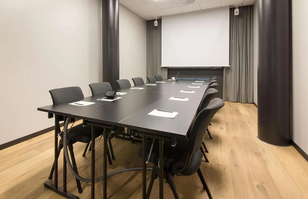 Scandic Flesland Airport-1