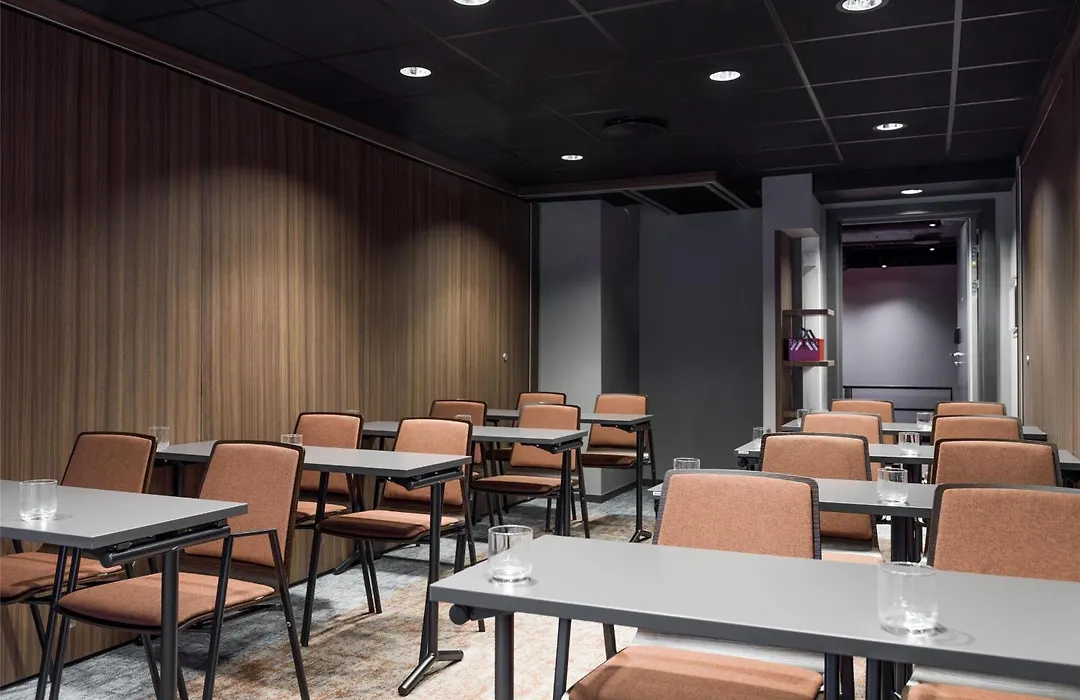 Radisson Red Oslo City Centre, A Verified Net Zero Hotel-1