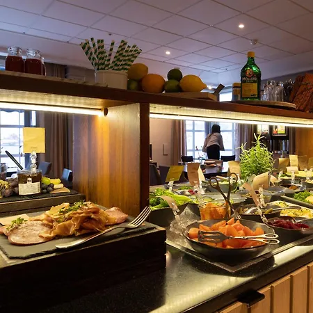 Clarion Hotel Tyholmen-2