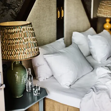 Savoy 1918, A Member Of Small Luxury Hotels Of The World-3