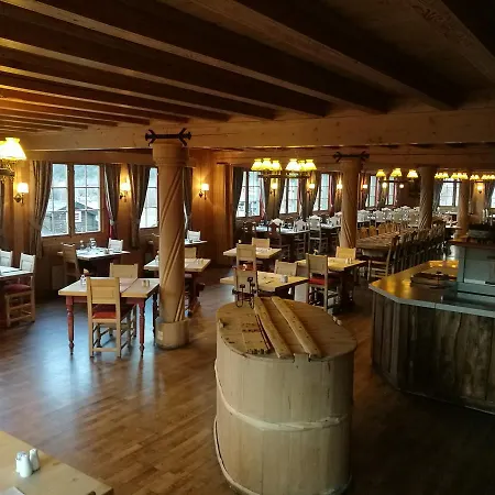 Fossheim Hotel Lom-3