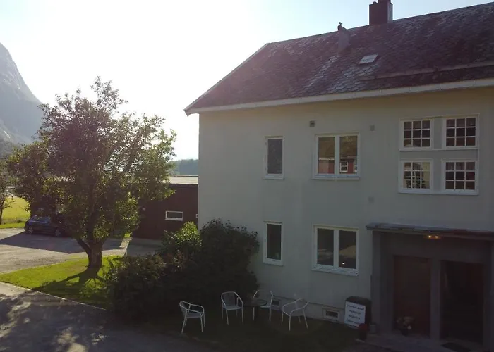 Andalsnes Hostel