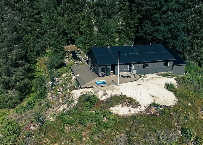 Modalen Fjord Cottage