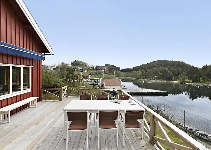 House By The Sea - 3 Bedrooms And Possibility To Rent A Boat