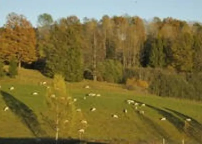 Idyllic small farm appartment