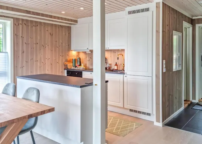 Tolles Haus In Færvik Mit Wlan