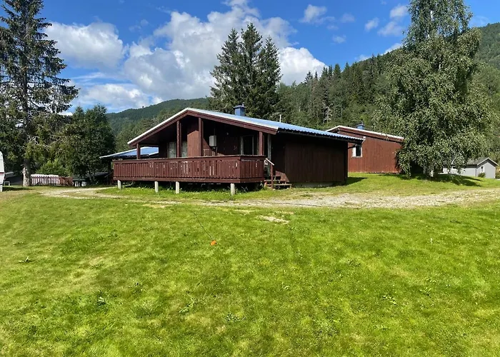 Midttun Camping Og Feriehytter