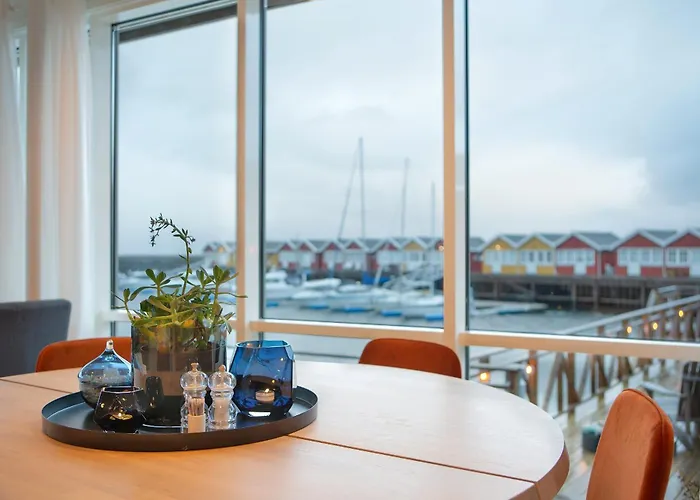 Kjerringoy Bryggehotell