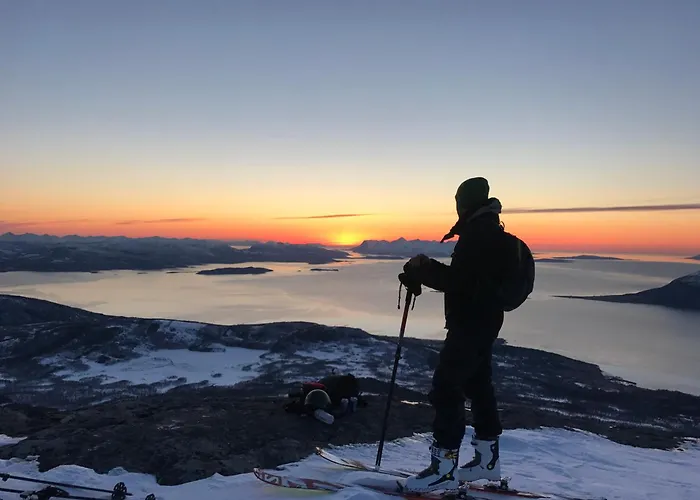 Elvegard Fjordcamp