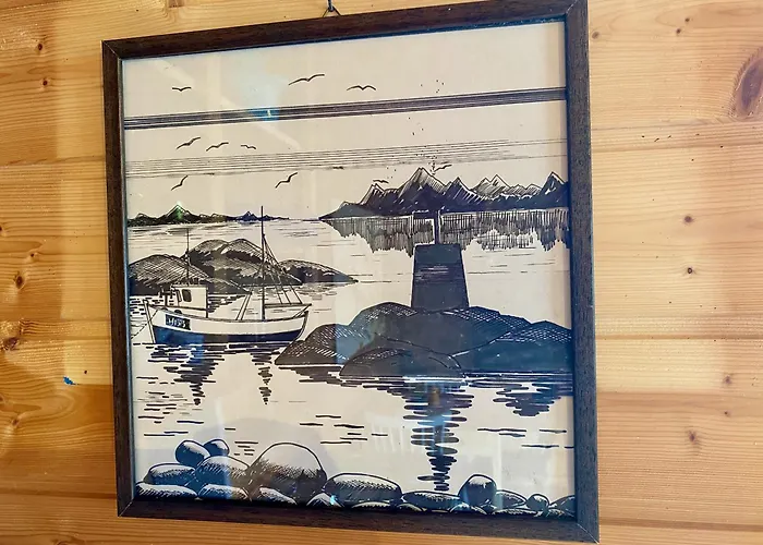 Haukland Camp Cabin