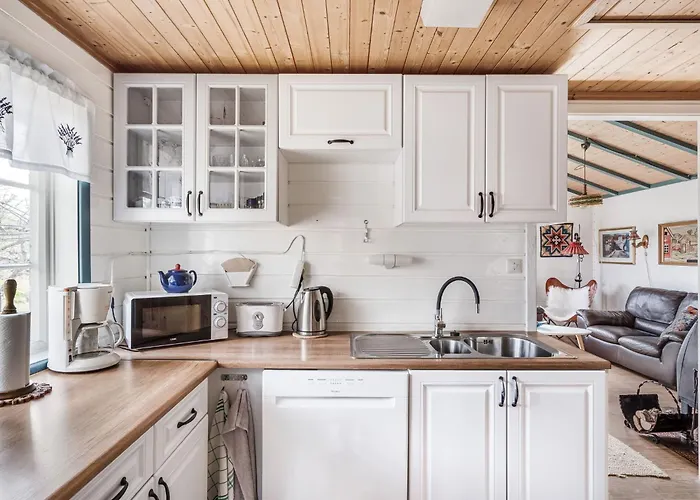 Holiday Home Sandviki By Interhome