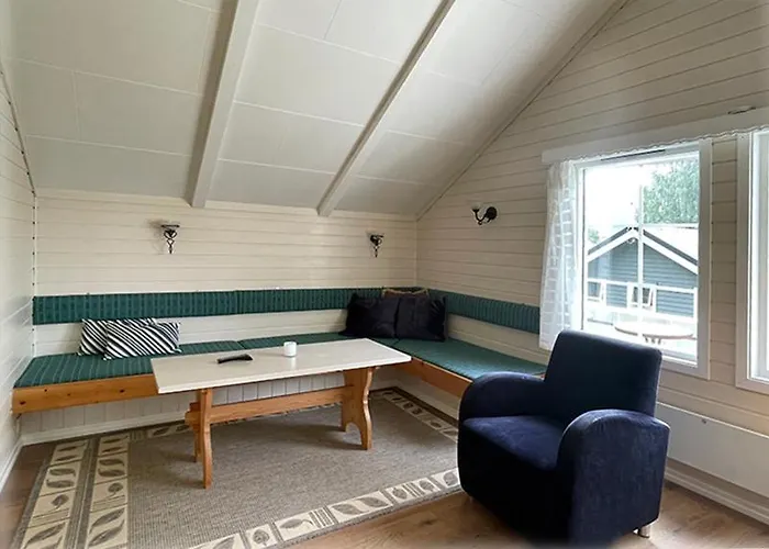 Selje Camping - Hytte Nr 4