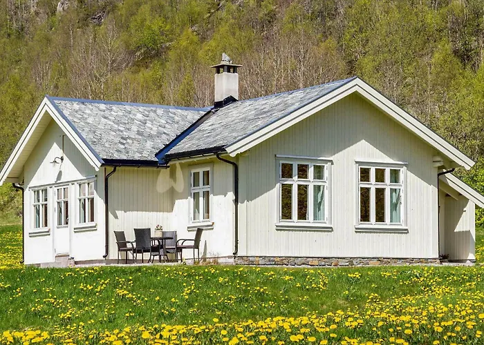 Cozy Home In Hemsedal With Sauna