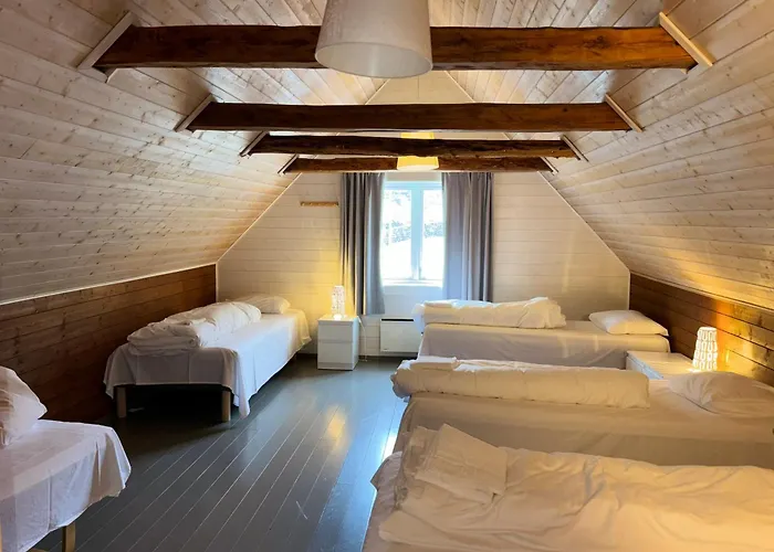 Brekke Gard Hostel