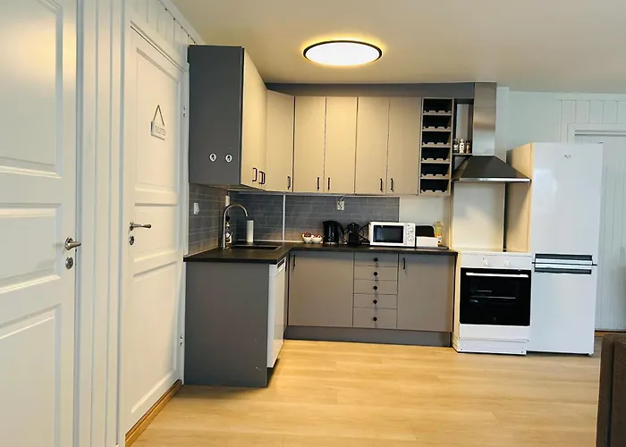 Central Apartment - Free Parking And Wi-Fi