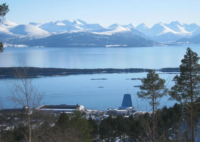 Moldefjord Hostel