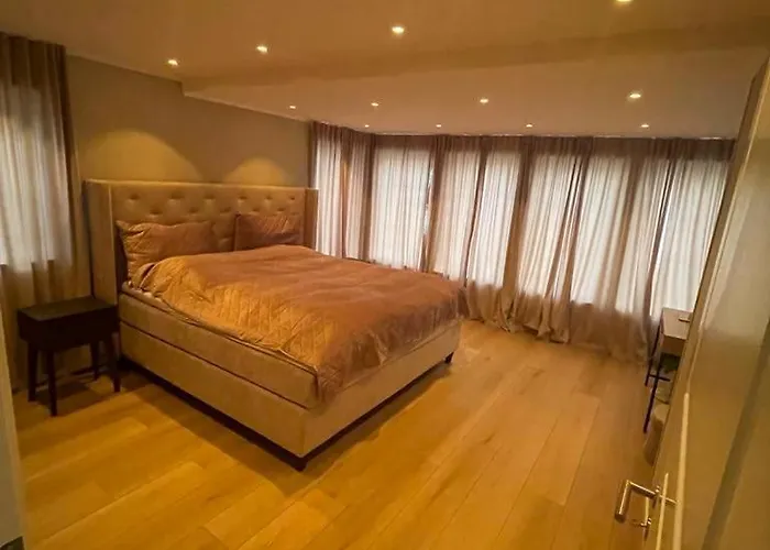 Daniels House