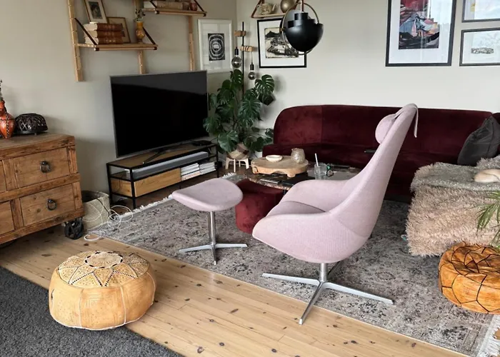 Aid Og Svein' S Sentrumsnaere Panorama Hjem