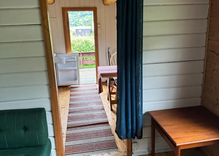 Sjobakken Fjord Camping As
