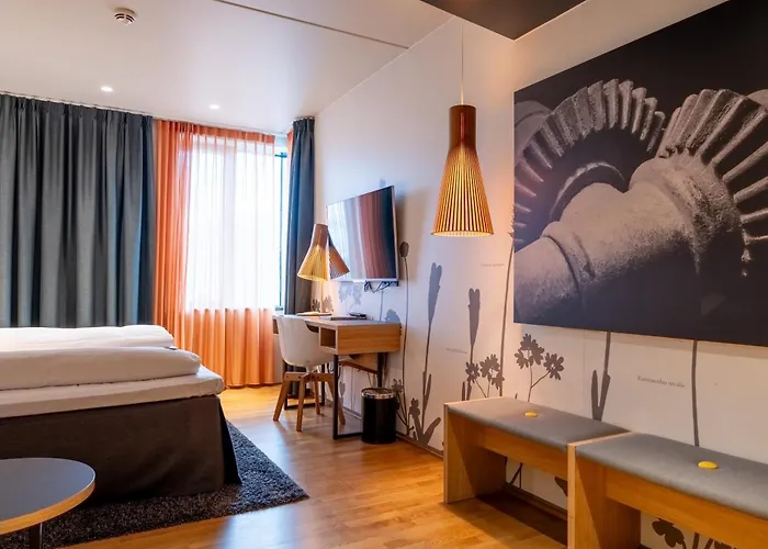 Clarion Hotel The Edge