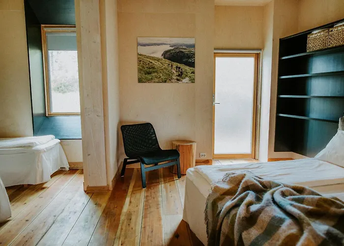 Preikestolen Hotel&BaseCamp - Preikestolen trailhead