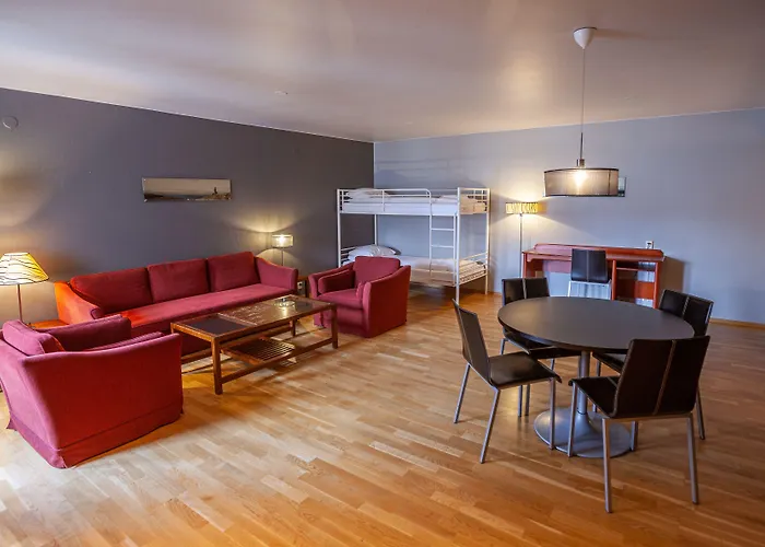 F2 Hotel
