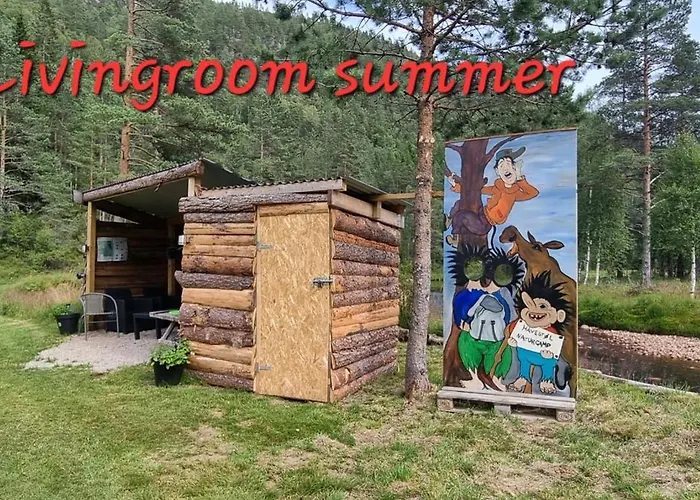Hjortebu I Naturskjonne Omgivelser