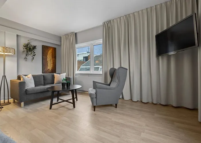 Home Hotel Astoria