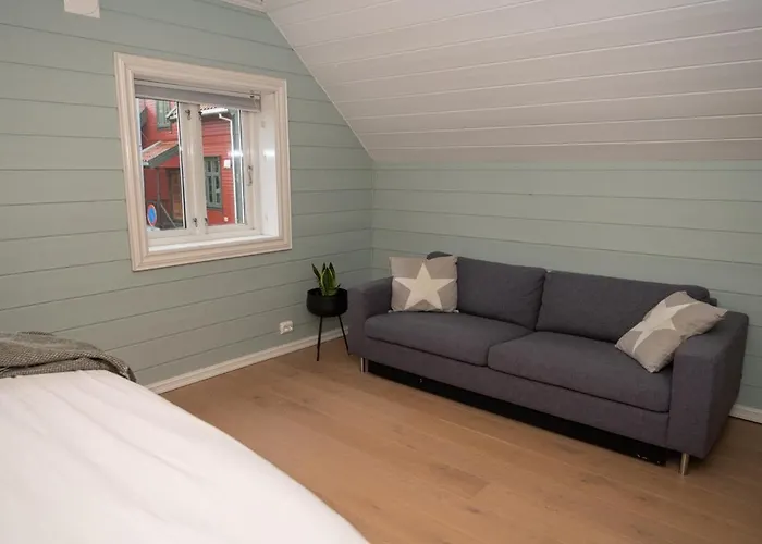 Classic Stavanger Townhouse, Garden, Spacious
