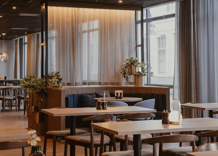 Home Hotel Grand Olav