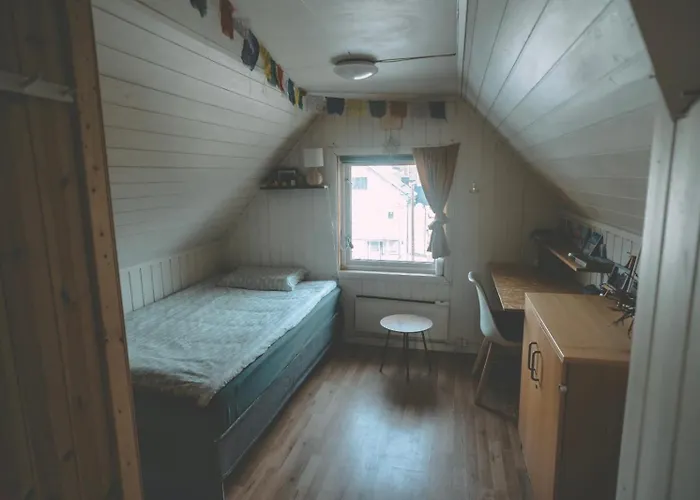 Chase Base Budget-Friendly Rooms