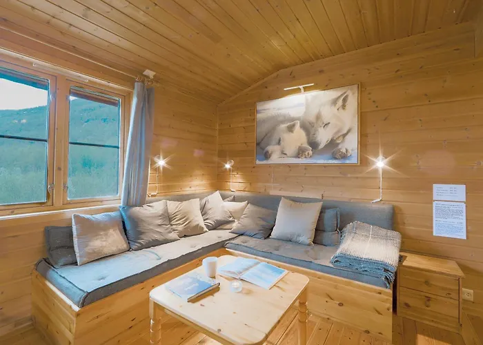 Guesthouse / Huskyfarm Innset