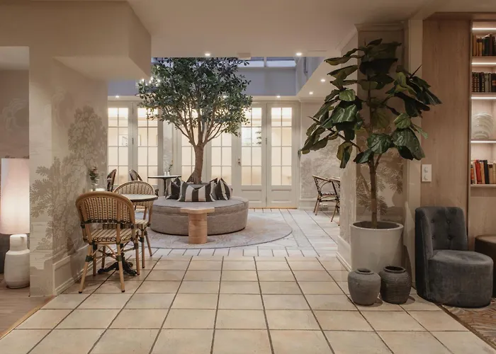 Home Hotel Bastion