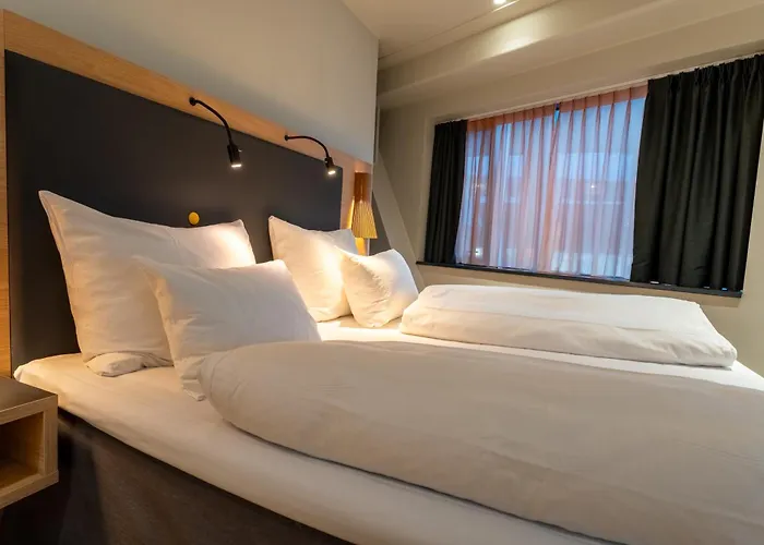 Clarion Hotel The Edge