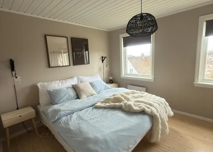 Modern Home With Patio, Short Distance From City Centre